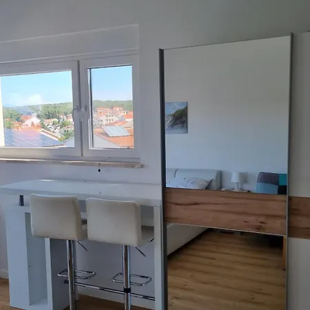 Apartman Mara *